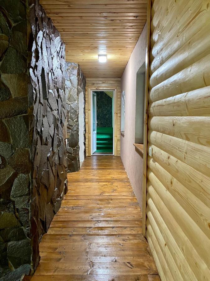 Medova Hata Hotel Verhnya Rozsanka Kültér fotó