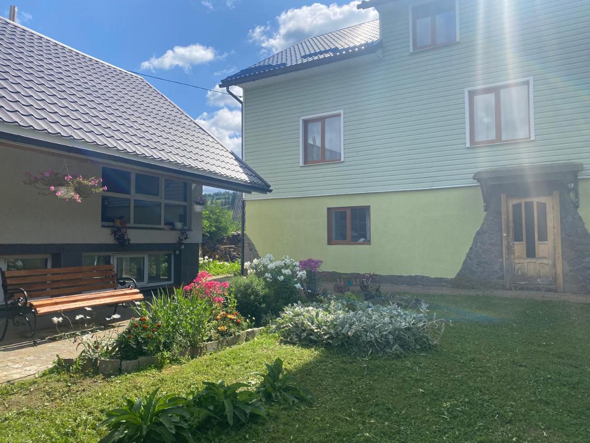 Medova Hata Hotel Verhnya Rozsanka Kültér fotó